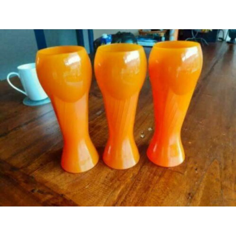Oranje Bokaal Glazen. 3 stuks in één koop