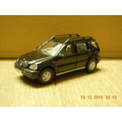 Mercedes ML. Model nieuw in doos. Model van het merk hongwel