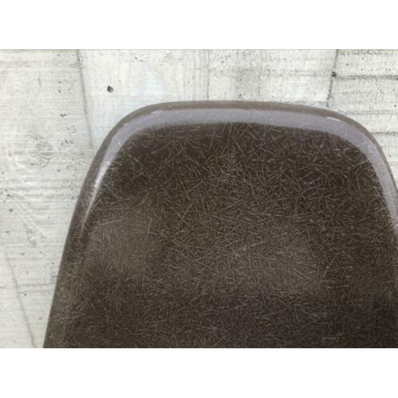 Vintage originele Eames DSW - seal brown - Herman Miller
