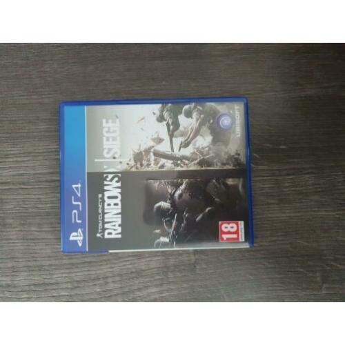 Rainbow 6 Siege en Carnival PS4 games