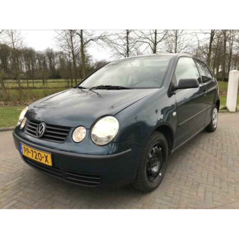 Volkswagen Polo 2002 Groen 1.2