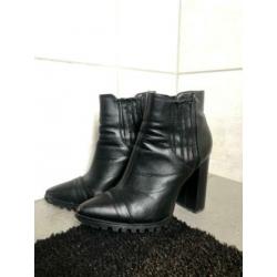 Schoenen met hak