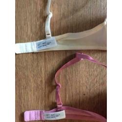 2 Nieuwe bh's, met beugel. Maat: 85 B.