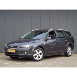 Ford Focus Wagon 1.6-16V Futura