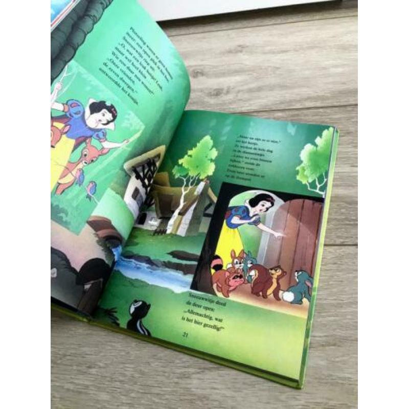 Disney Groot Verhalenboek Sneeuwwitje en de 7 dwergen boek