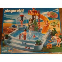Playmobil Openluchtzwembad met glijbaan - 4858