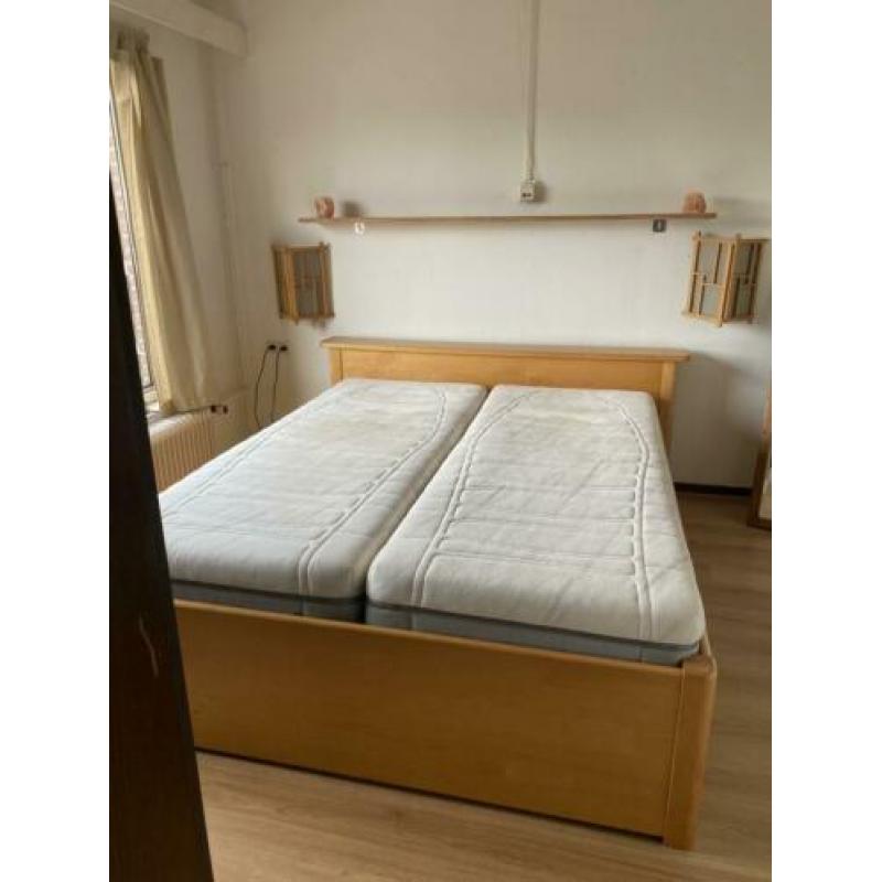 Elektrisch bed 2 persoons van Auping