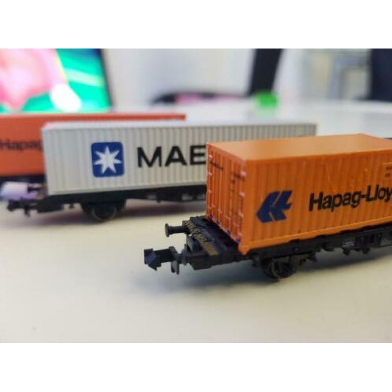 4 containers met wagons fleischman en minitrix