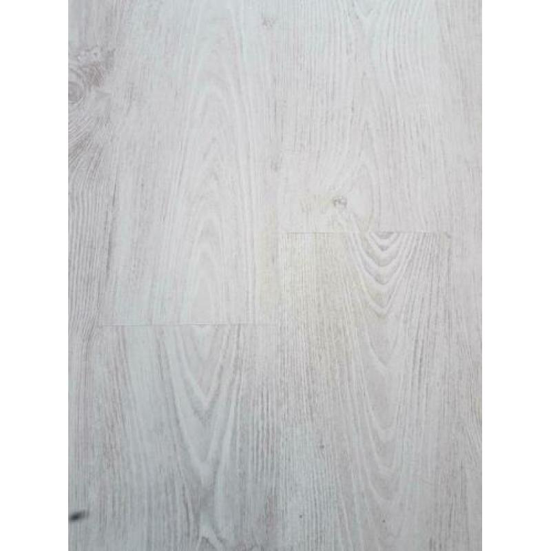 Laminaat vloer 50 m2