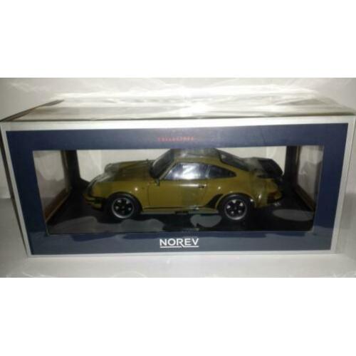 Norev 1:18 Porsche 911 Turbo 3.3L 1977 olijfgroen nieuw