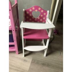 Houten poppenserie met stoel