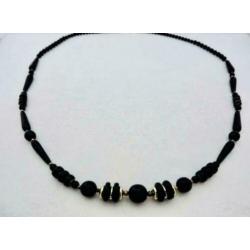 Vintage art Deco lange ketting zwarte glas kralen