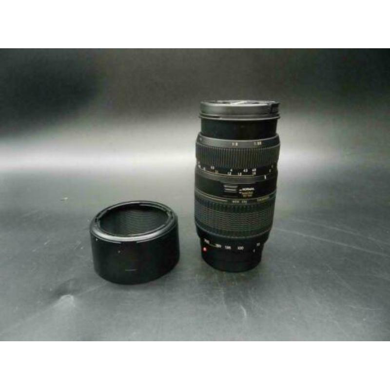 Tamron 70-300mm f/4-5.6 di ld macro voor canon