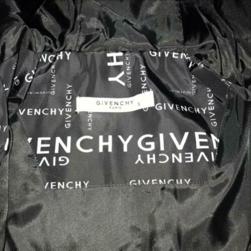 Givenchy Zomerjas