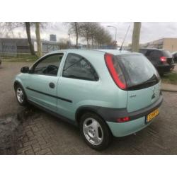 Opel Corsa 1.2 16V 3D 2001 Groen nieuw apk