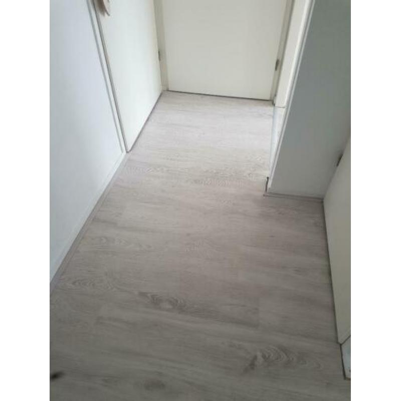 Laminaat vloer 50 m2