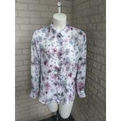 Witte blouse met bloemenprint van H&M maat XL