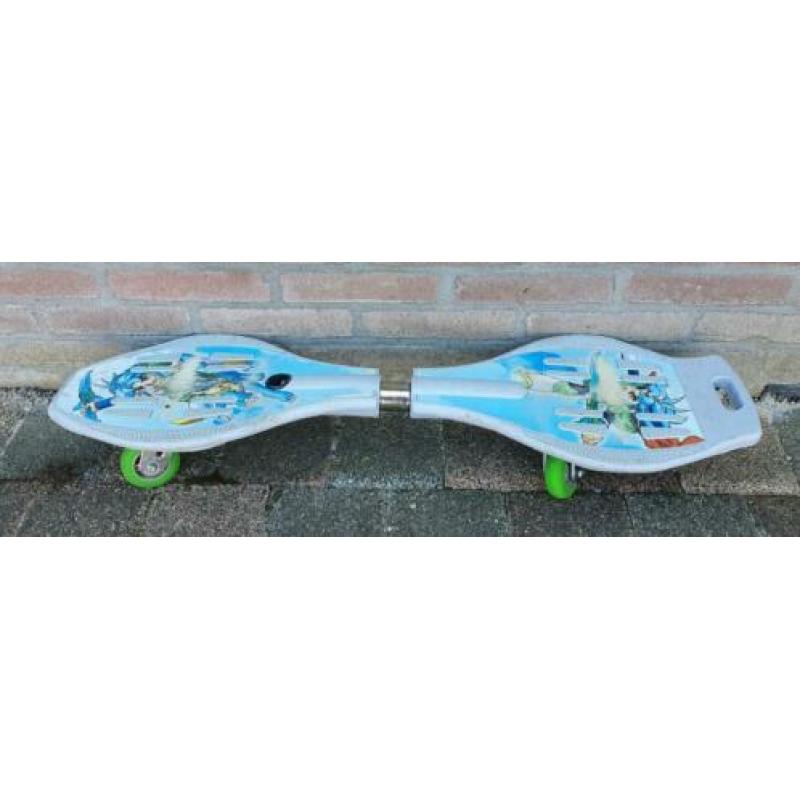 Waveboard 82 cm breed gebruikt en doet het nog prima