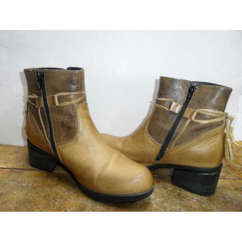 Leuke bruine laarsjes Wolky 38