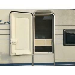 Hobby De Luxe 400 SF