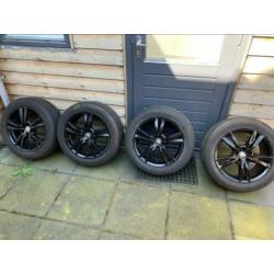 Alfa 159 17 inch velgen met Vredestein winterbanden