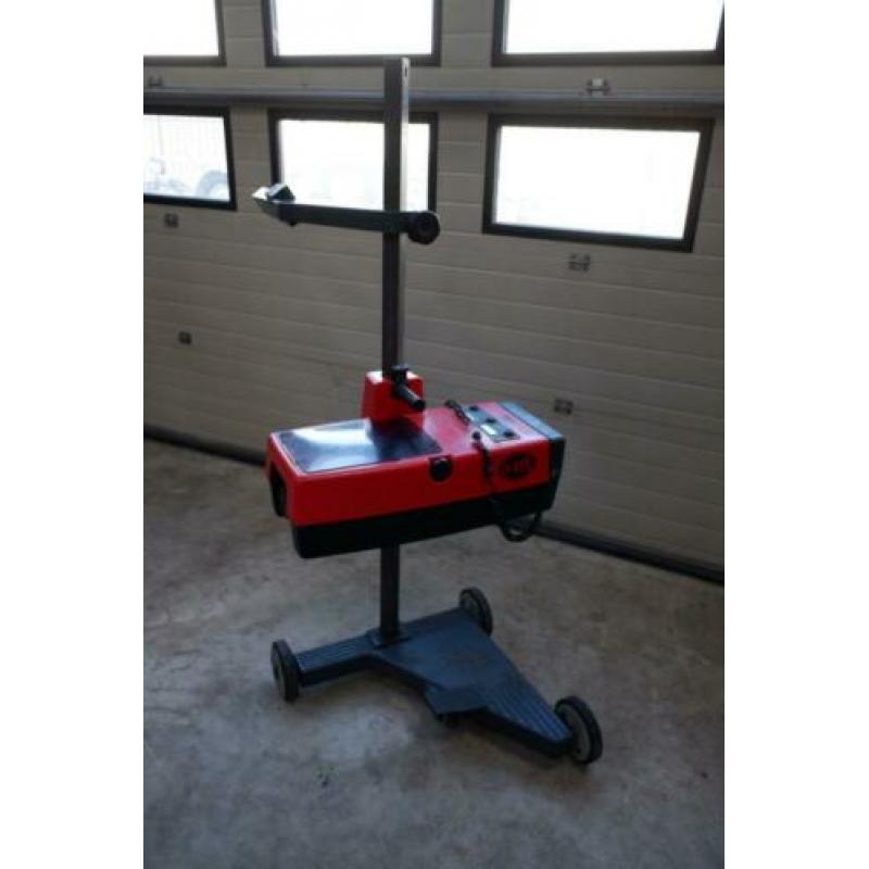 * Garage Equipment Koplampafstel apparaat Hella *