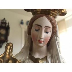 Maria met kindje uit Frankrijk