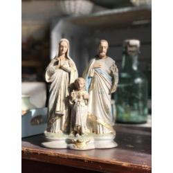 Religieus beeld maria jezus kerst antiek steen kruis goud