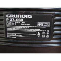 Grundig p 37-060 kleuren tv