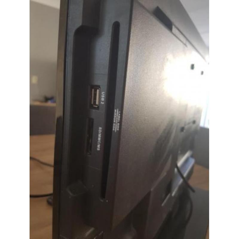 Dual tv 24 inch met ingebouwde dvd speler
