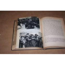 Zoo leeft Duitschland - O/d puinhopen v/h Derde Rijk 1946 !!
