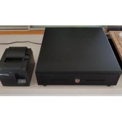 Kassalade en bonprinter, pinautomaat, barcodescanner.