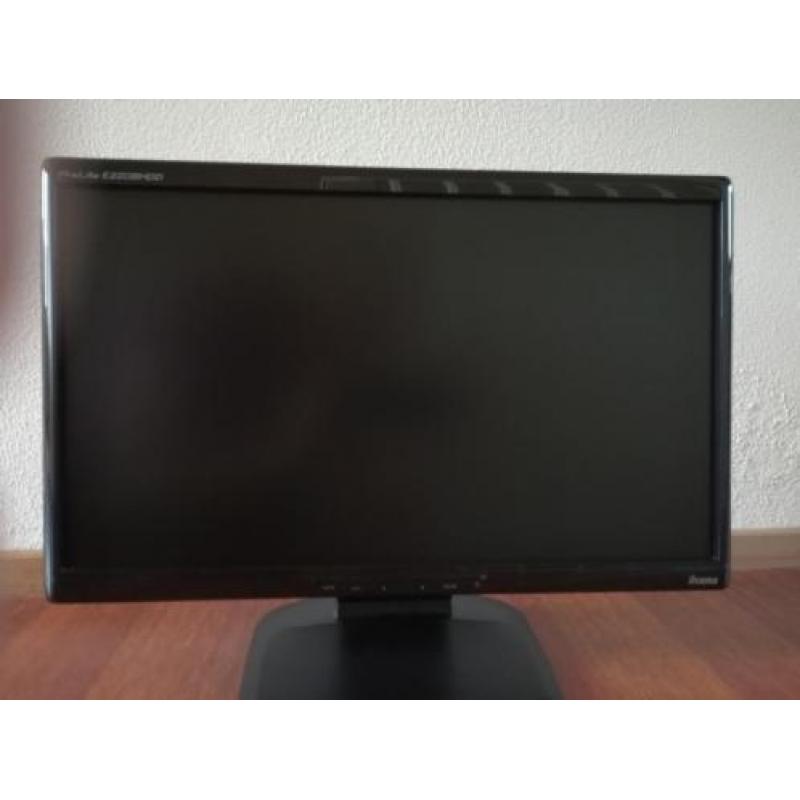 22" iiyama monitor e2208hdd