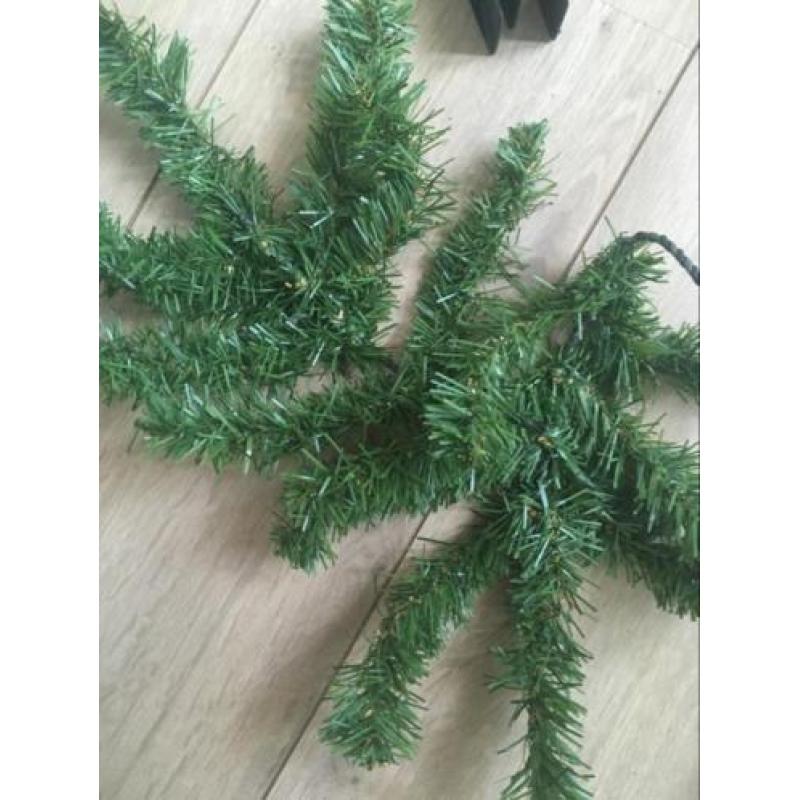Kerstboom 2m hoog met standaard zie foto decoratie
