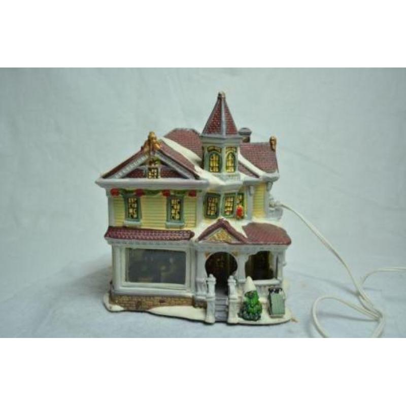 Kerstdorp Huisje met Gezellige Huiskamer