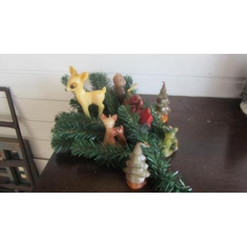 Allerlei kerstfiguurtjes in kaarsuitvoering voor kersstal