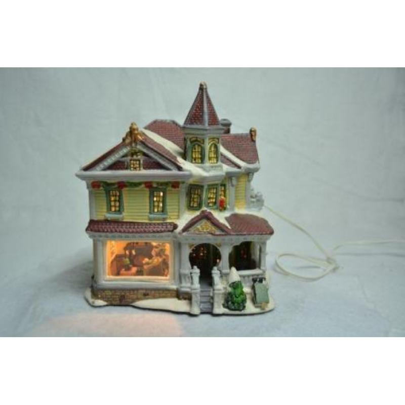 Kerstdorp Huisje met Gezellige Huiskamer