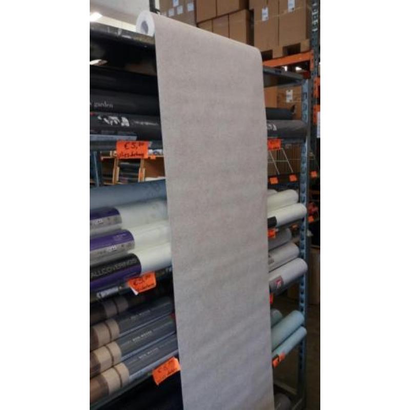Beige zand-structuur vliesbehang €6,50 op=op