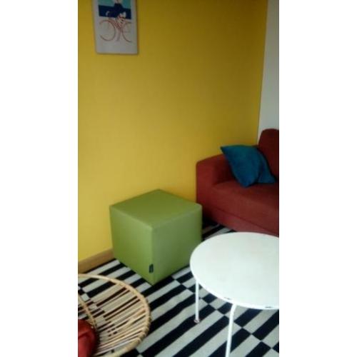 Groene Davant hocker 'Bobbie' (eventueel 2)