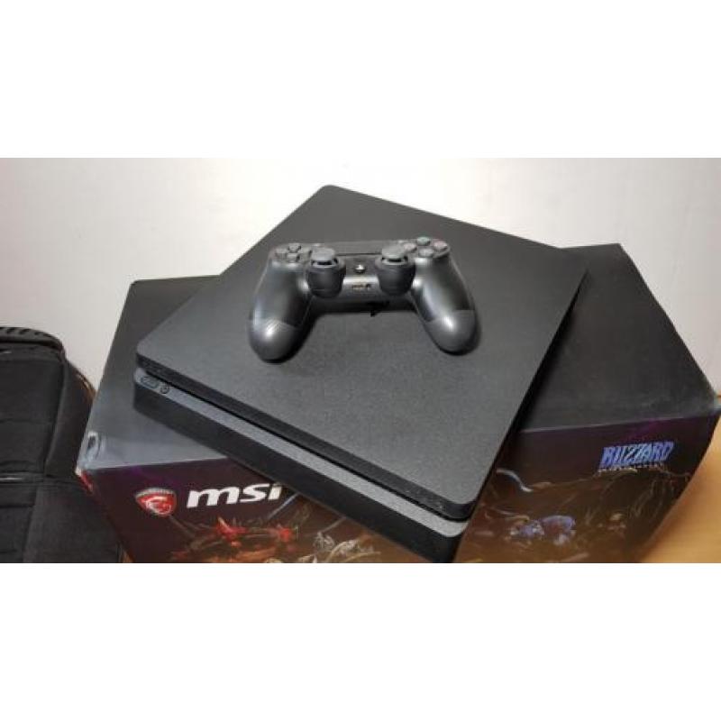 Playstation 4 slim 1TB met 3 exclusives