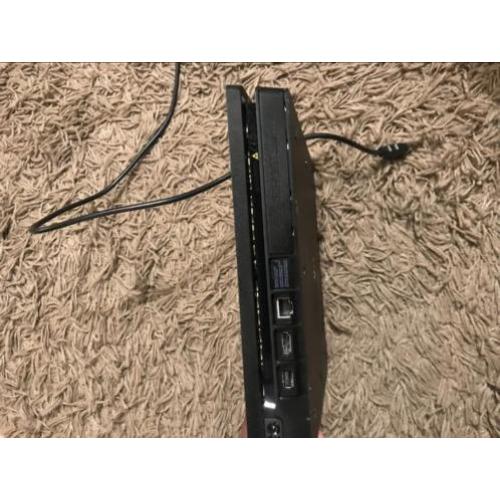 Playstation 4 slim + controller