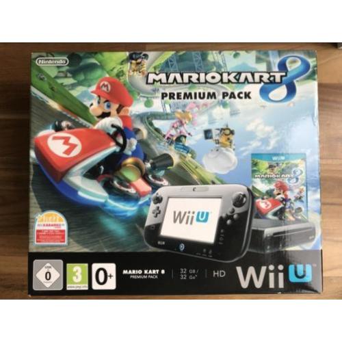 Wii U 32GB + 2 extra controllers + 11 spellen