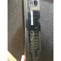 Playstation 3 40gb inclusief 9 spellen en 3 controllers