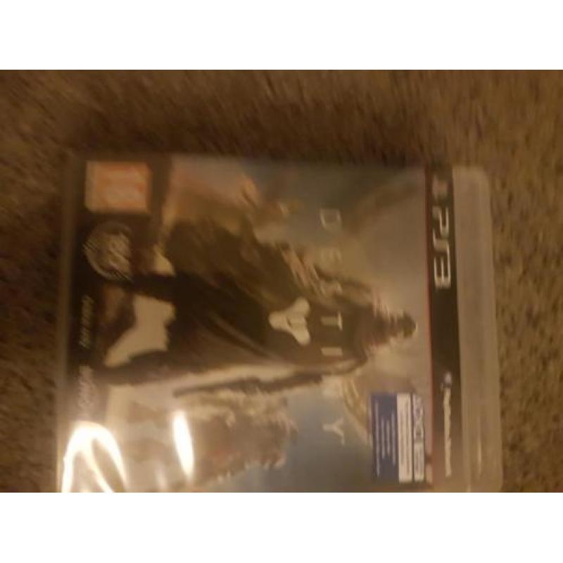 PS3 slim met extra ingebouwd geheugen en diverse spellen