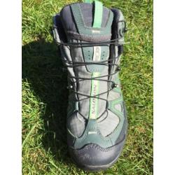 Nieuwe dames wandelschoenen / bergschoenen maat 38,5