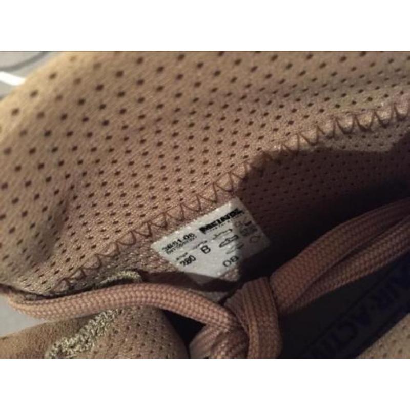 Te koop nieuwe meindlls maat 43/44 €75 vaste prijs