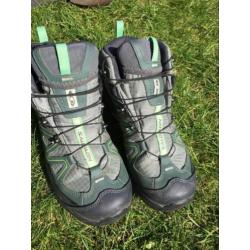 Nieuwe dames wandelschoenen / bergschoenen maat 38,5