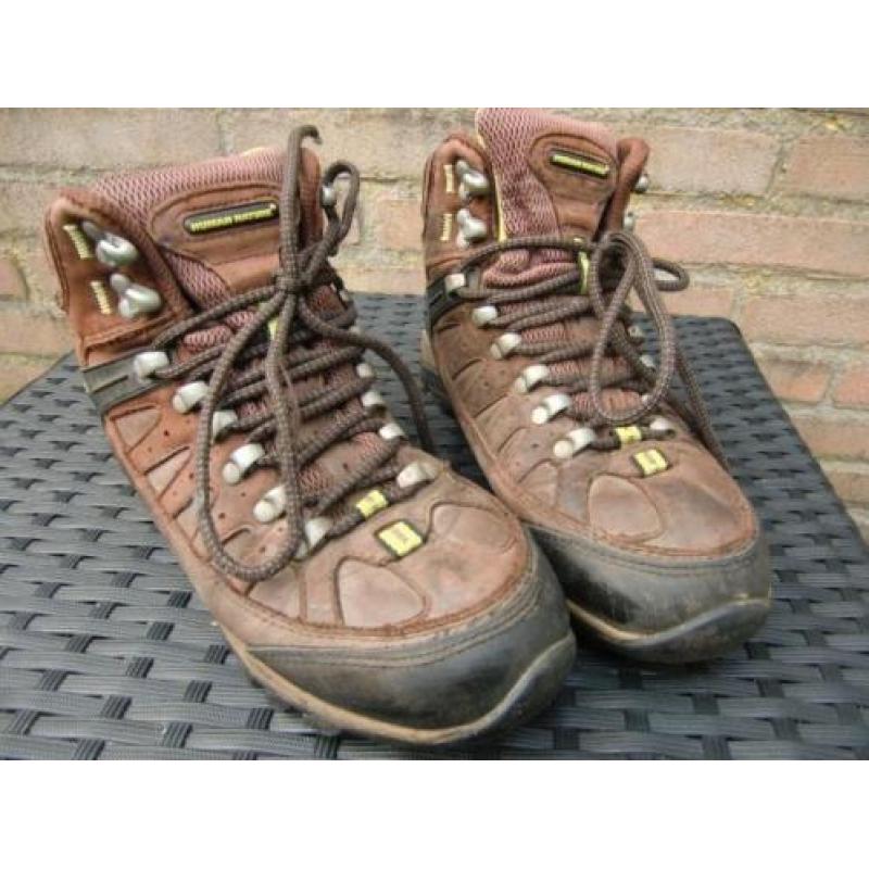 Prachtige waterproof Wandelschoenen / bergschoenen maat 38