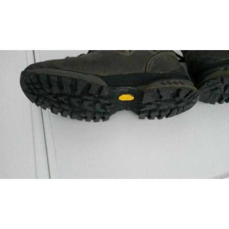 Bergschoenen maat 39