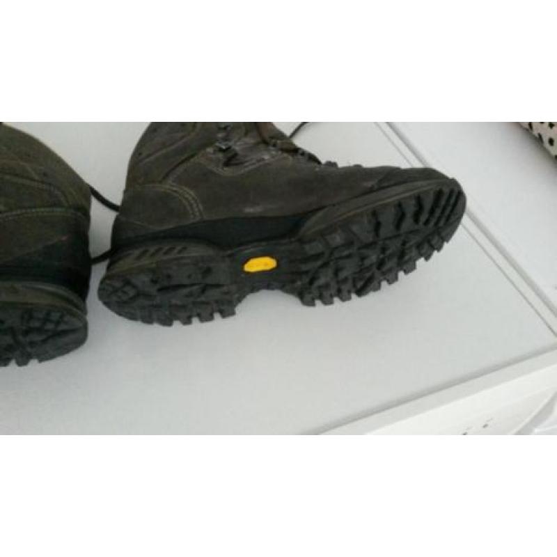 Bergschoenen maat 39